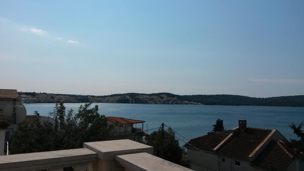 Apartments Marina Трогір Екстер'єр фото