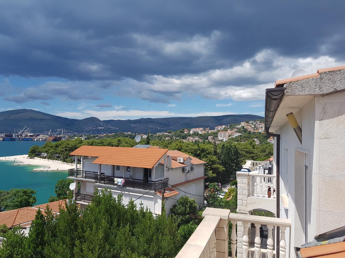 Apartments Marina Трогір Екстер'єр фото