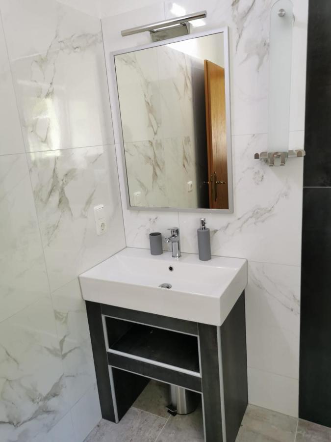 Apartments Marina Трогір Екстер'єр фото
